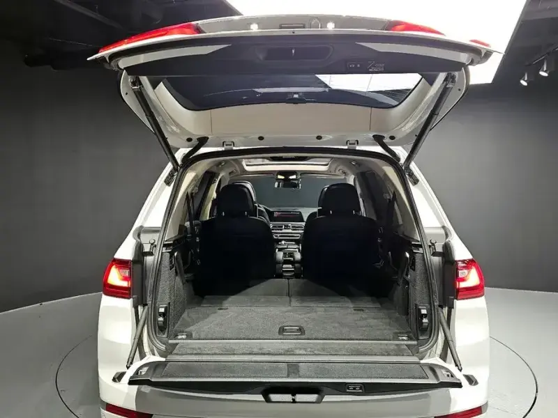 2021 BMW X7 с пробегом 157 857 км