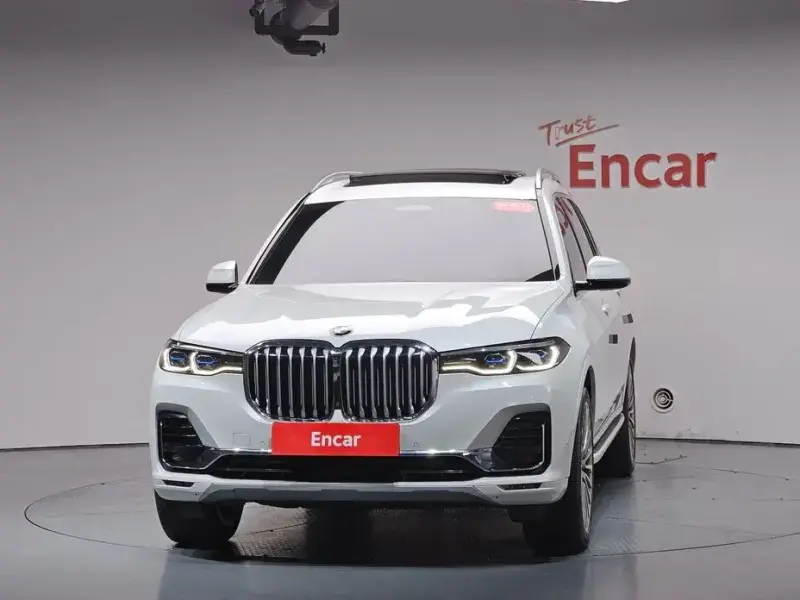 2022 BMW X7 с пробегом 95 666 км