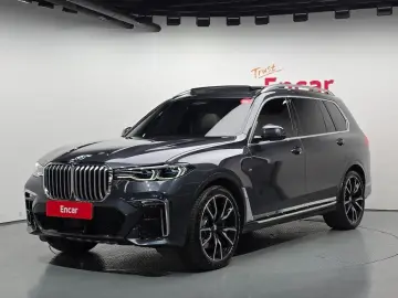 2021 BMW X7 с пробегом 30 584 км