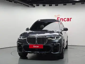 2021 BMW X7 с пробегом 30 584 км
