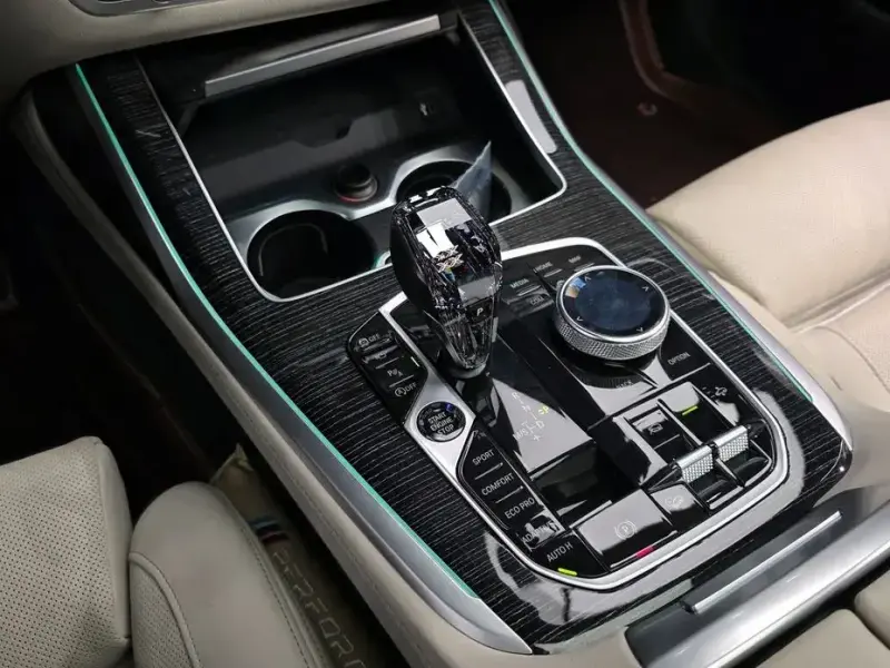 2021 BMW X7 с пробегом 30 584 км