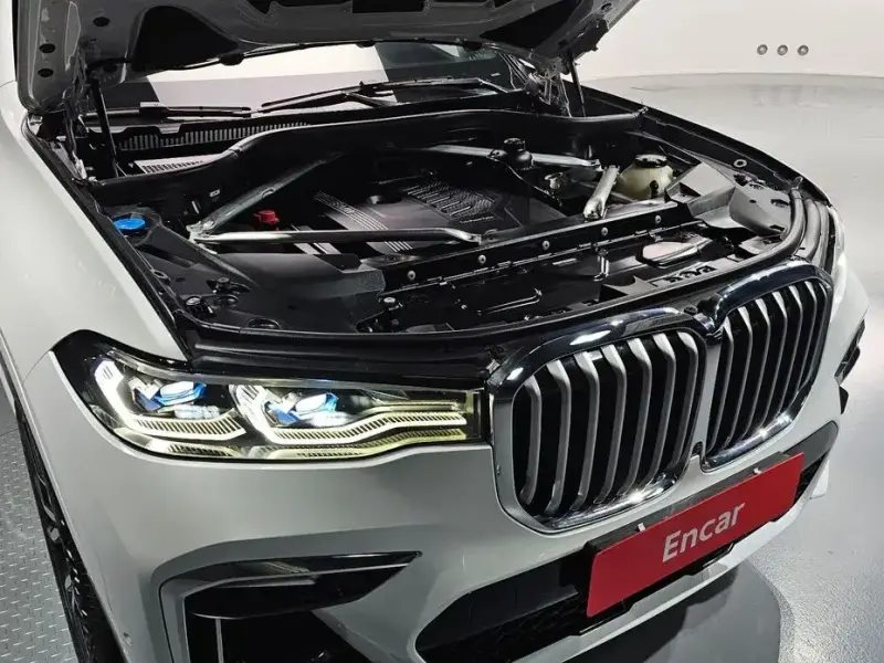 2022 BMW X7 с пробегом 76 069 км