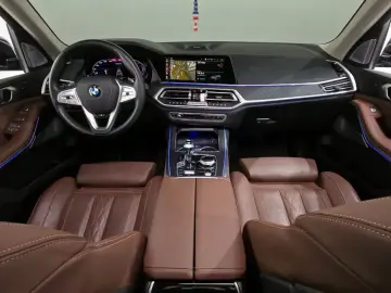 2022 BMW X7 с пробегом 36 982 км