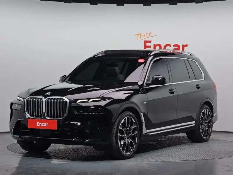 2023 BMW X7 с пробегом 85 688 км