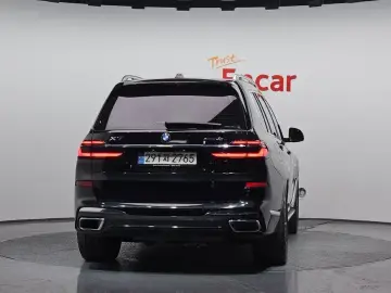 2023 BMW X7 с пробегом 85 688 км