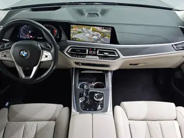 2021 BMW X7 с пробегом 39 147 км