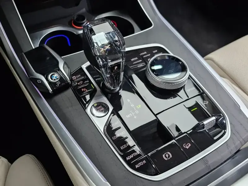 2021 BMW X7 с пробегом 39 147 км