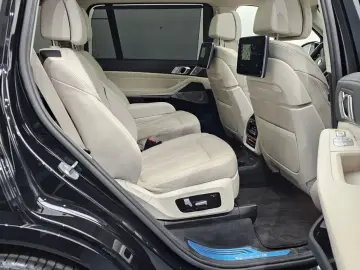 2021 BMW X7 с пробегом 39 147 км