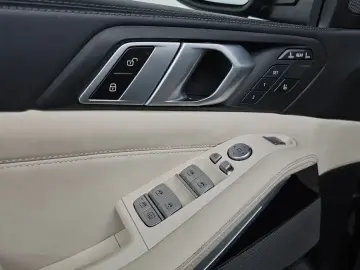 2023 BMW X7 с пробегом 85 688 км