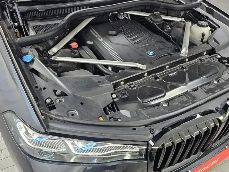 2021 BMW X7 с пробегом 37 191 км
