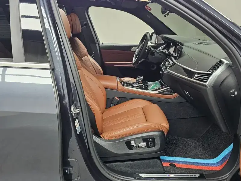 2021 BMW X7 с пробегом 37 191 км