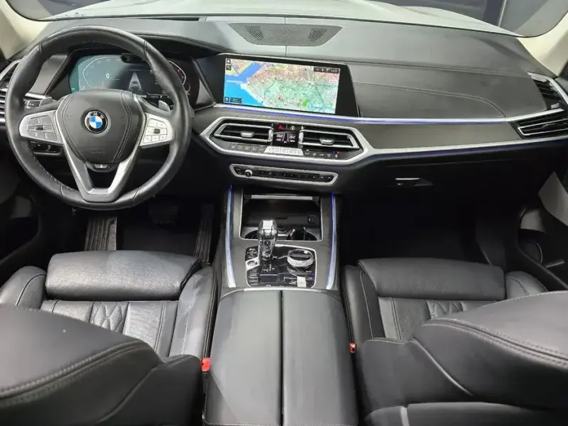 2021 BMW X7 с пробегом 106 473 км