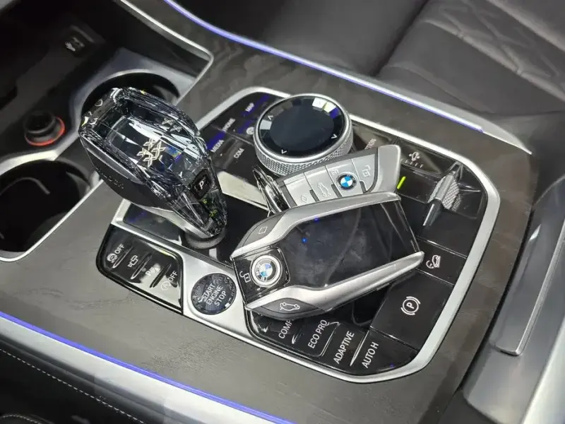2021 BMW X7 с пробегом 106 473 км