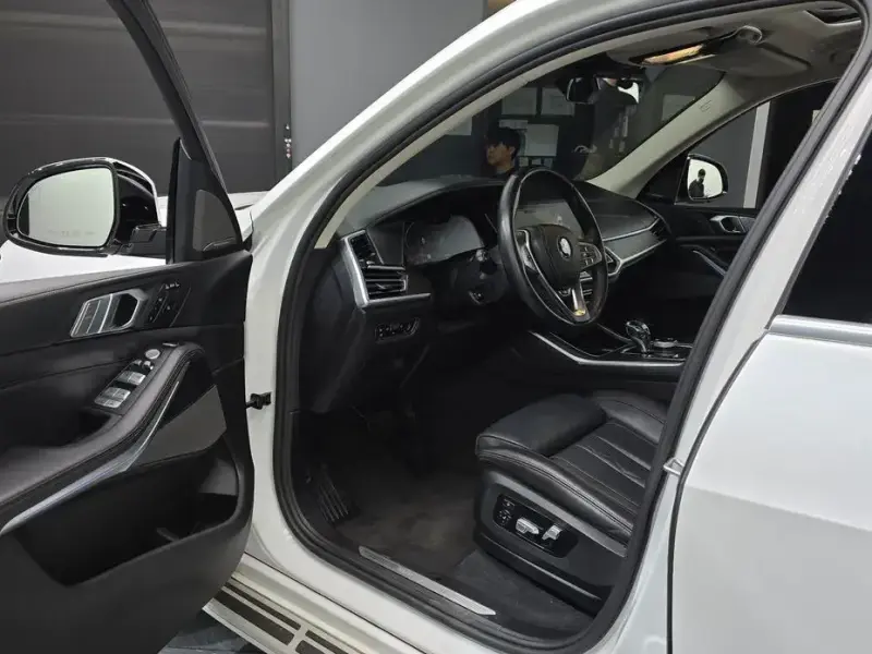 2021 BMW X7 с пробегом 106 473 км
