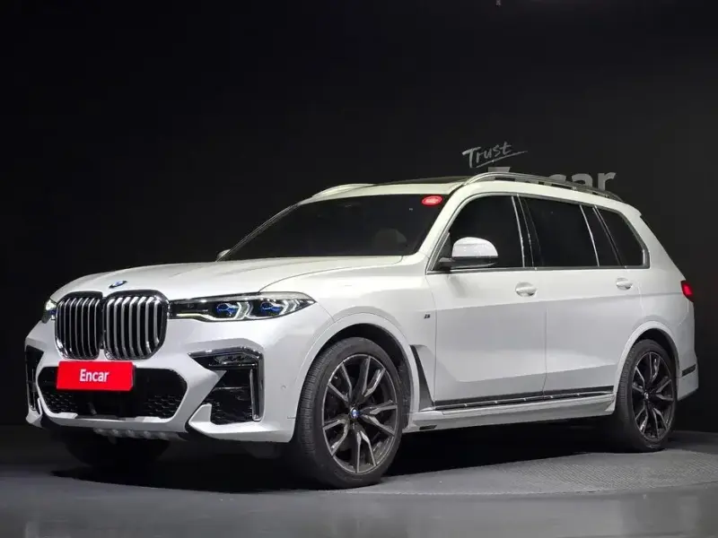 2021 BMW X7 с пробегом 53 048 км