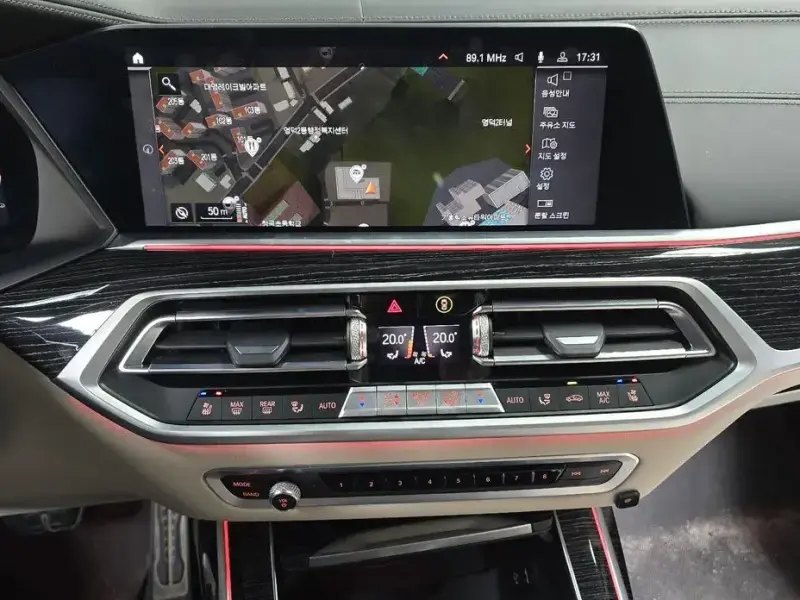 2021 BMW X7 с пробегом 53 048 км
