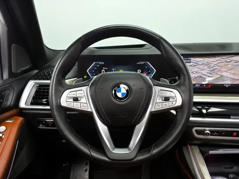 2023 BMW X7 с пробегом 41 024 км