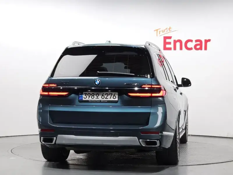 2023 BMW X7 с пробегом 21 191 км