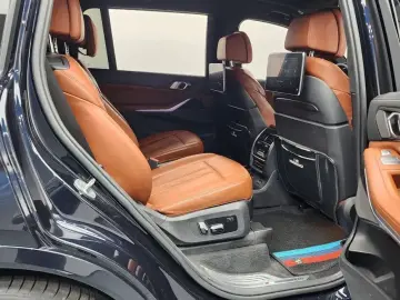 2022 BMW X7 с пробегом 57 206 км