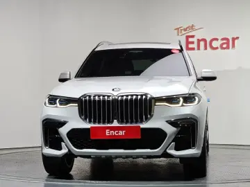 2022 BMW X7 с пробегом 63 032 км