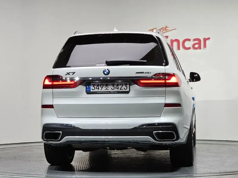 2022 BMW X7 с пробегом 63 032 км