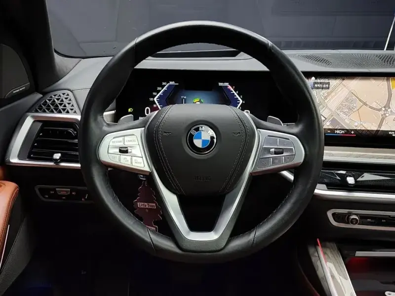 2023 BMW X7 с пробегом 64 679 км