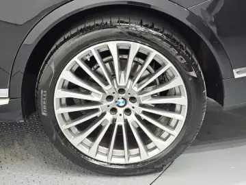 2021 BMW X7 с пробегом 163 507 км