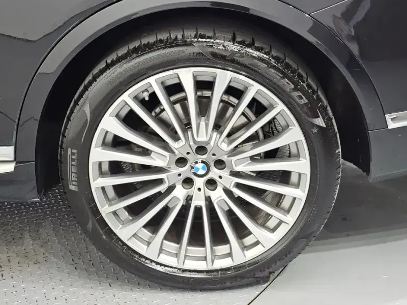 2021 BMW X7 с пробегом 163 507 км