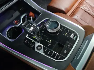 2021 BMW X7 с пробегом 163 507 км