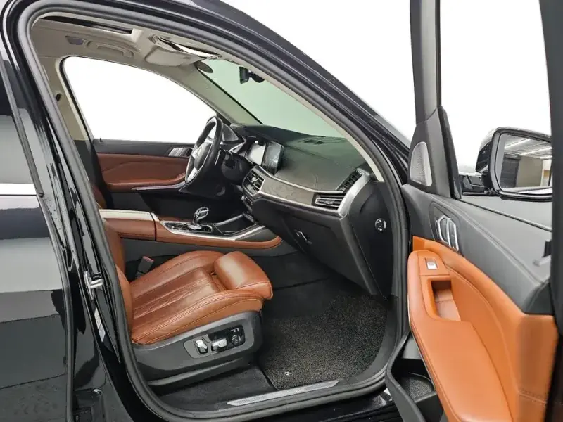2021 BMW X7 с пробегом 163 507 км