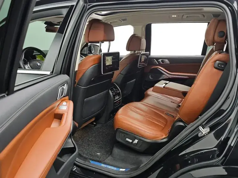 2021 BMW X7 с пробегом 163 507 км