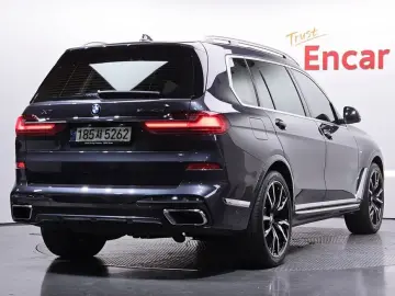 2021 BMW X7 с пробегом 67 035 км