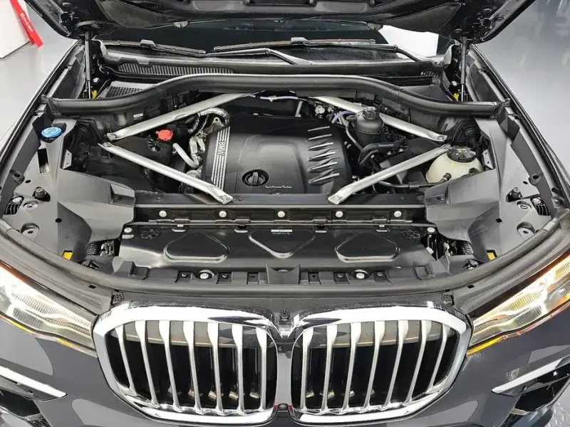 2021 BMW X7 с пробегом 67 035 км