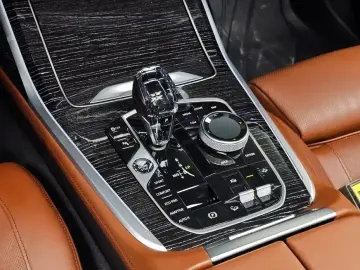 2021 BMW X7 с пробегом 67 035 км