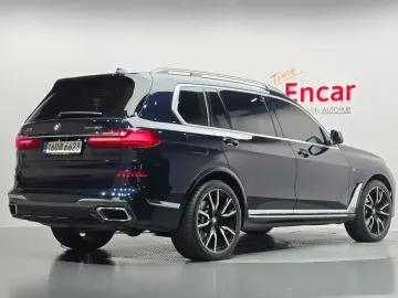2021 BMW X7 с пробегом 39 986 км