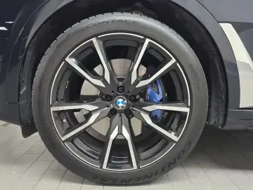 2021 BMW X7 с пробегом 39 986 км
