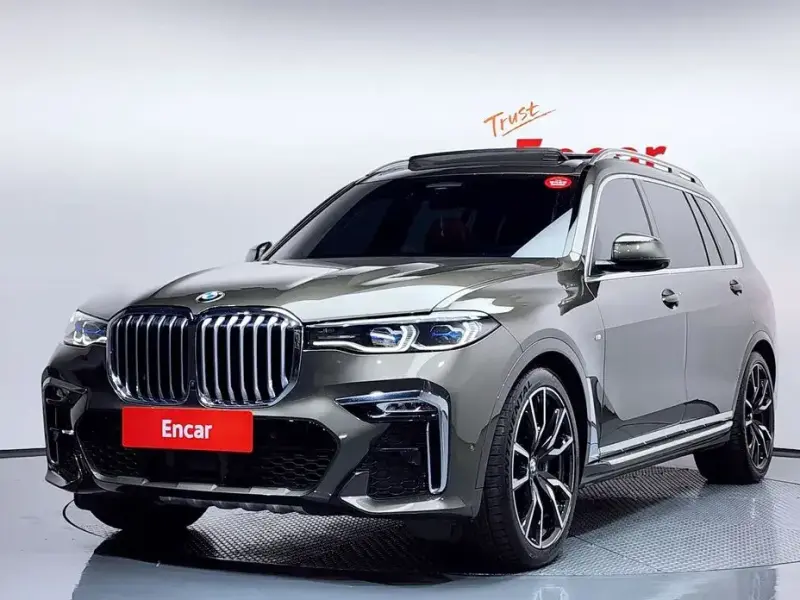 2022 BMW X7 с пробегом 62 088 км