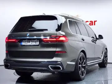 2022 BMW X7 с пробегом 62 088 км