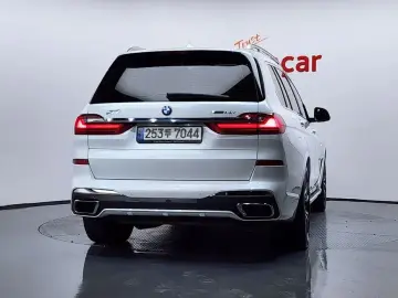 2022 BMW X7 с пробегом 75 645 км