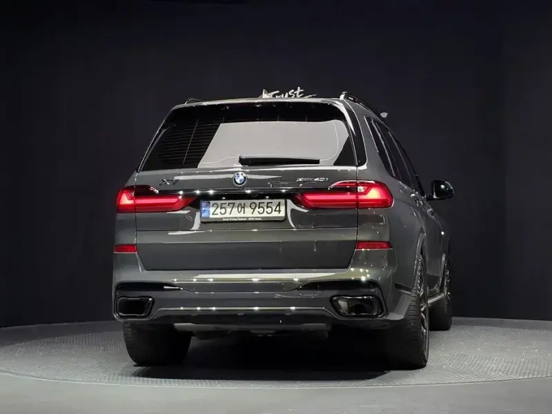 2022 BMW X7 с пробегом 41 637 км