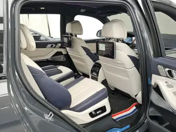 2022 BMW X7 с пробегом 41 637 км