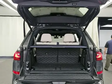 2022 BMW X7 с пробегом 41 637 км