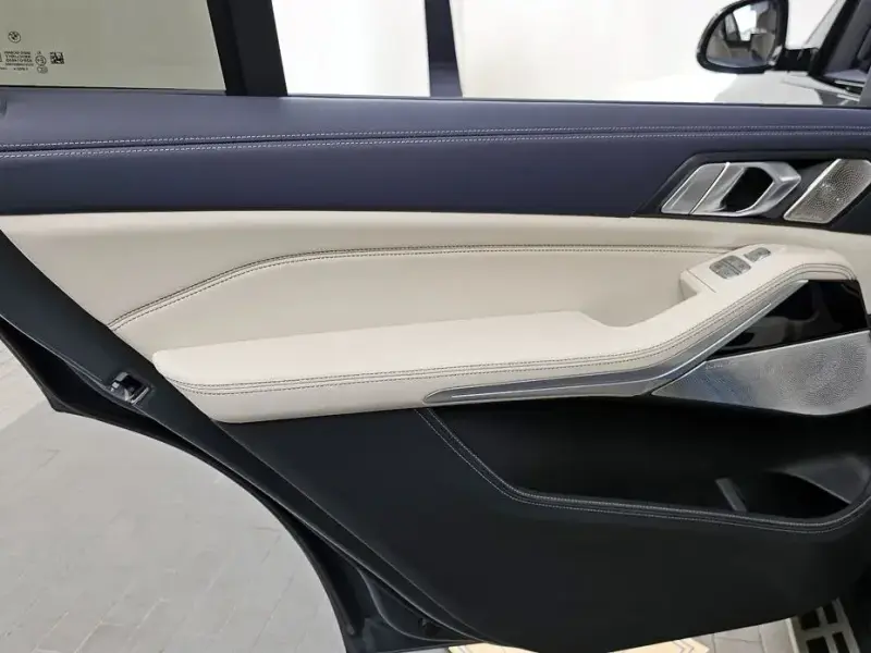 2022 BMW X7 с пробегом 41 637 км
