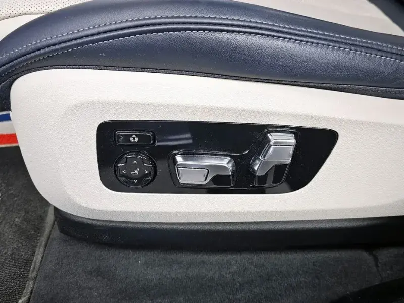 2022 BMW X7 с пробегом 41 637 км