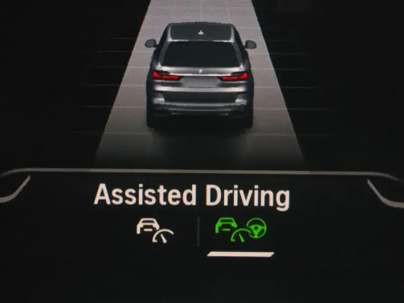 2022 BMW X7 с пробегом 43 852 км