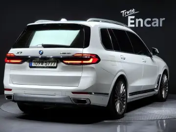 2023 BMW X7 с пробегом 52 613 км