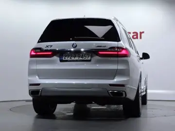 2021 BMW X7 с пробегом 66 682 км