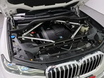 2021 BMW X7 с пробегом 66 682 км