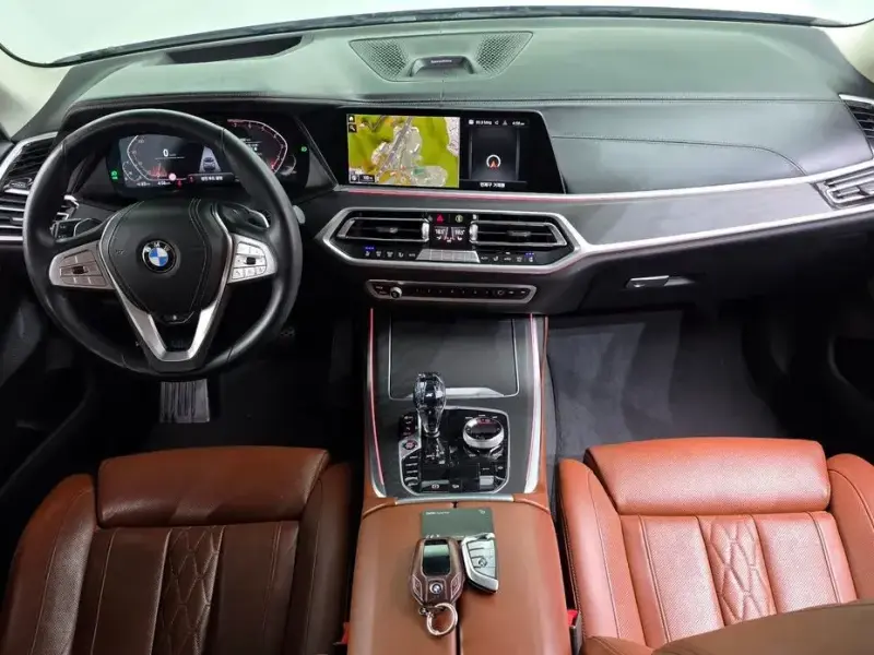 2021 BMW X7 с пробегом 66 682 км