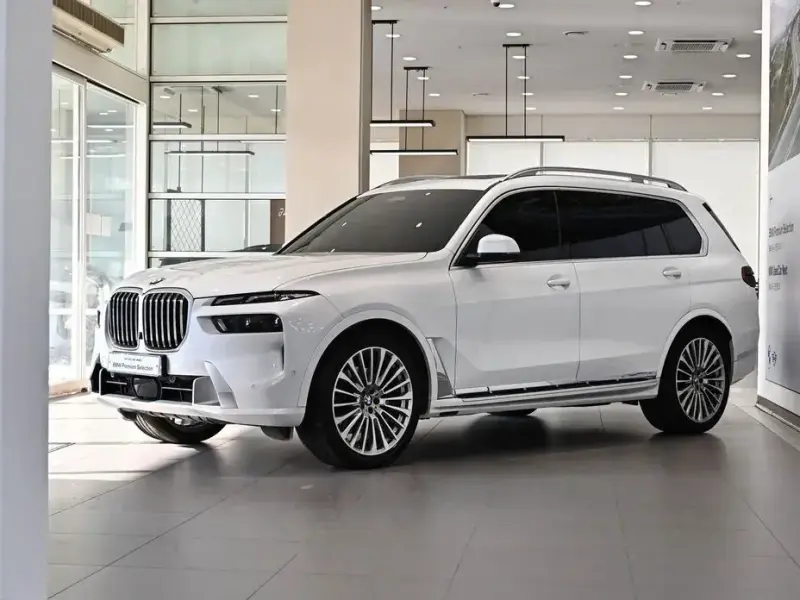 2023 BMW X7 с пробегом 86 411 км